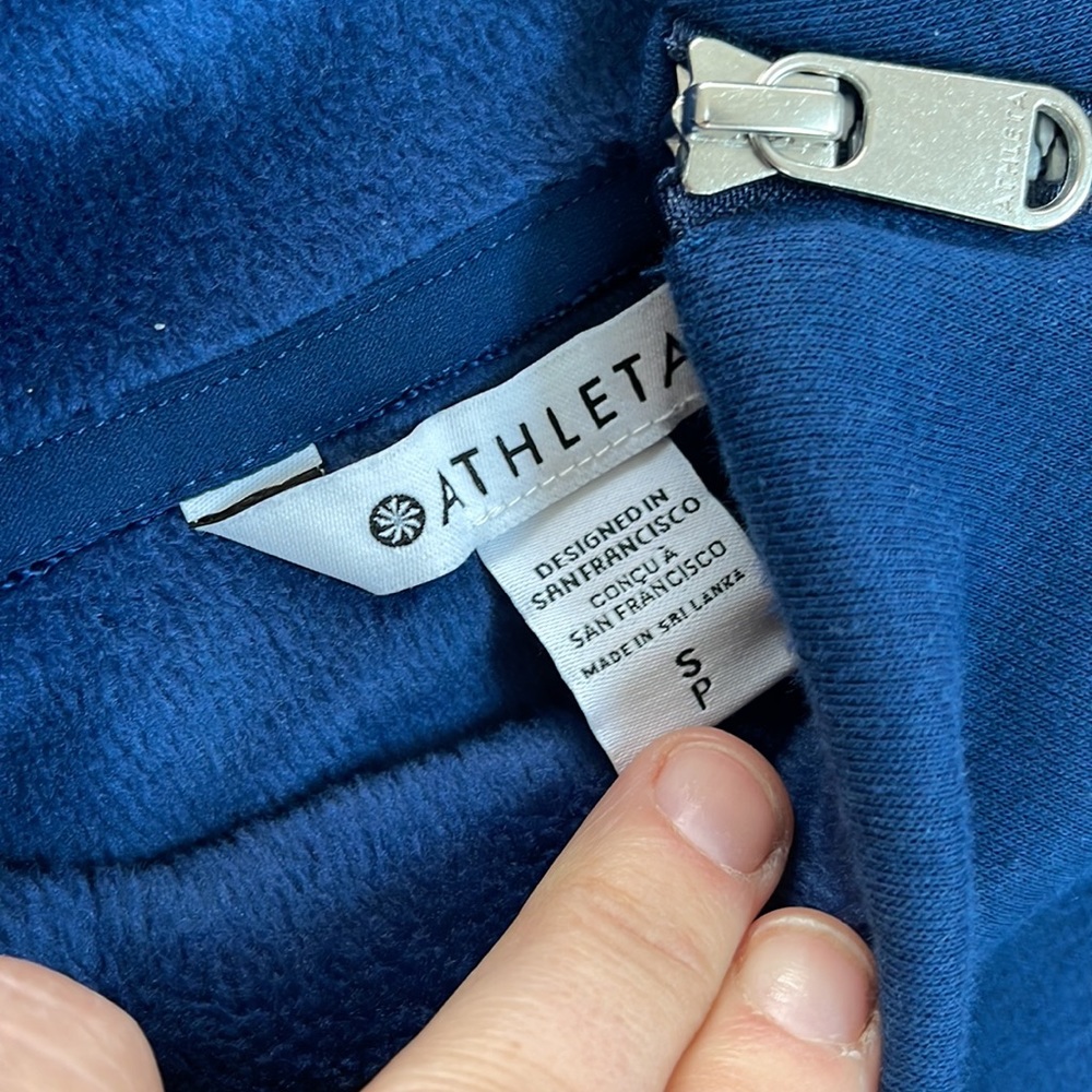 Athleta - Picture 7 of 12
